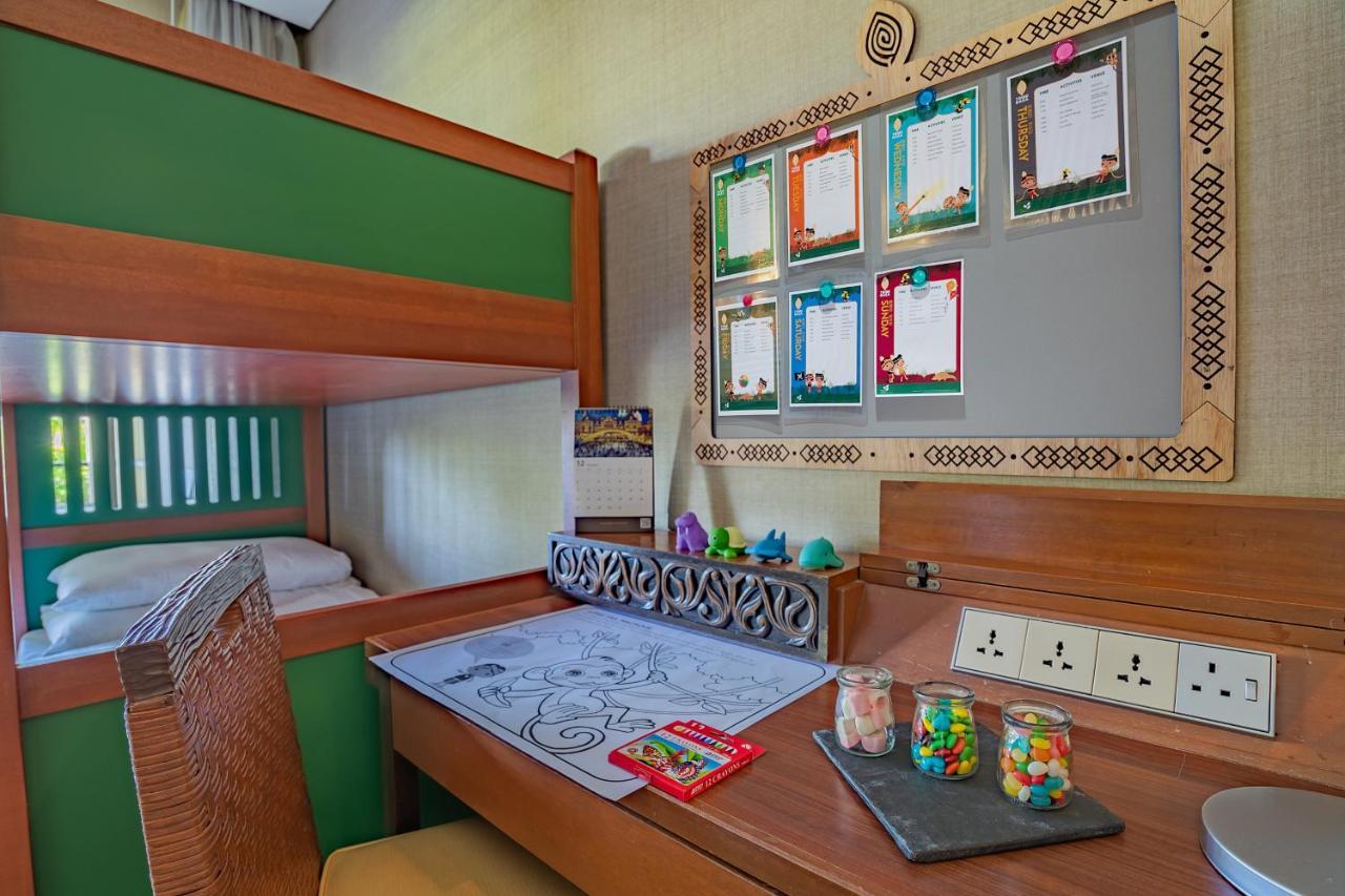 Shangri-La Rasa Ria, Kota Kinabalu Exterior foto A typical bedroom at the school