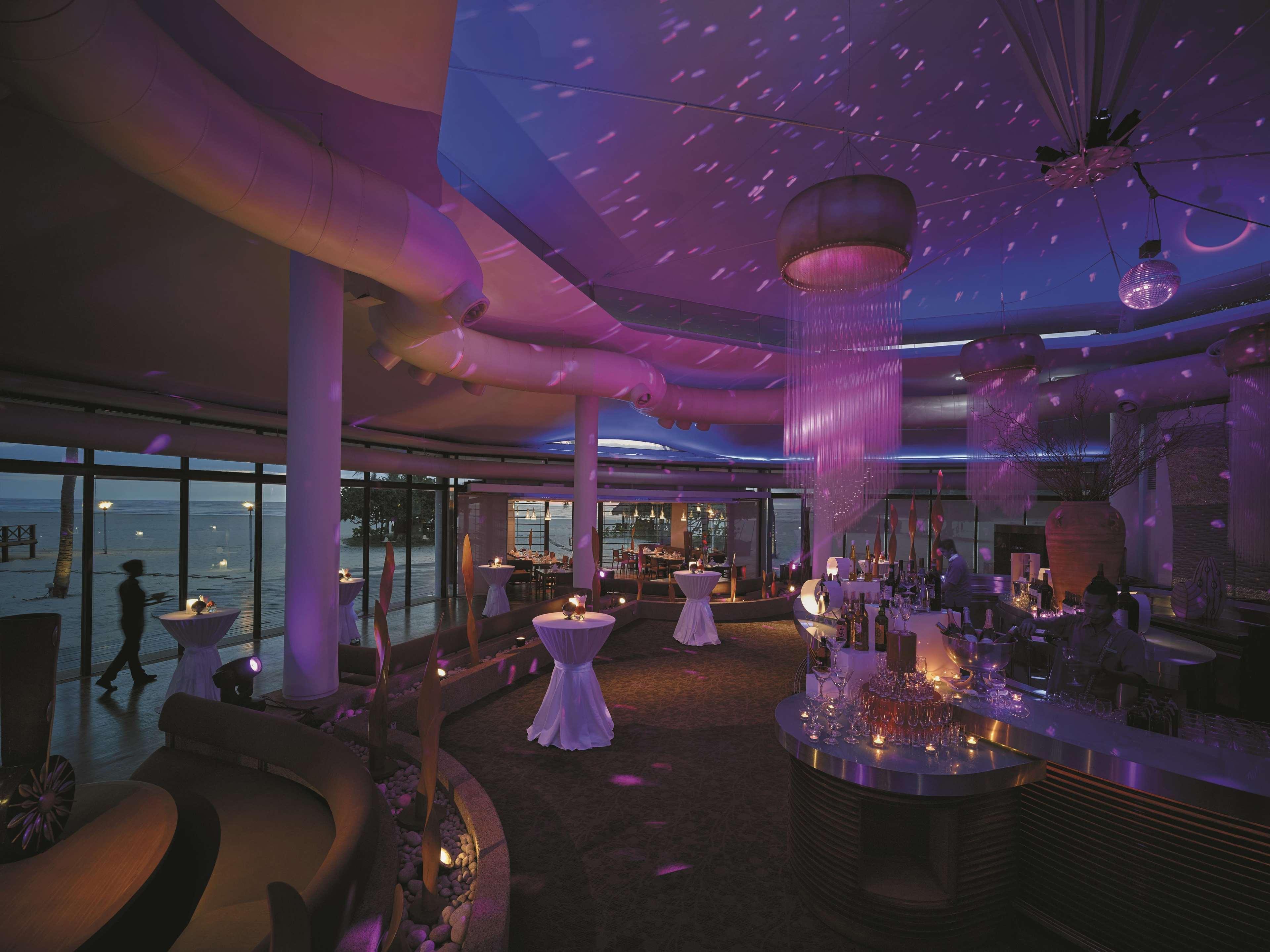 Shangri-La Rasa Ria, Kota Kinabalu Exterior foto The interior of the nightclub